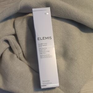 ELEMIS Clarifying Clay Wash - White Packaging